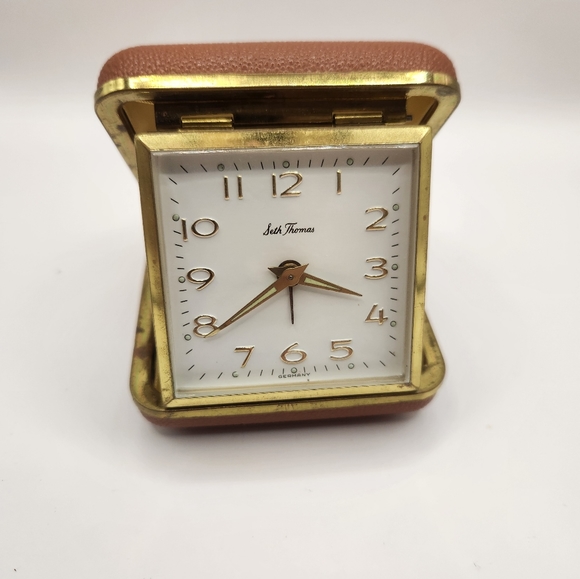 Seth Thomas Accents Rare Vintage Seth Thomas Travel Alarm Table